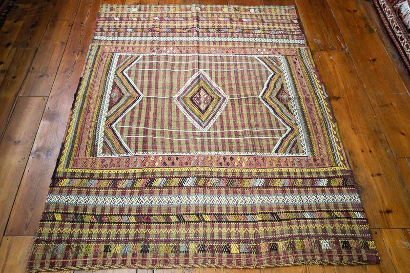 5148 Turkish Sivrihisar Sofra Kilim (Extremely Fine) 130x166cm (4.3 x 5.5ft)